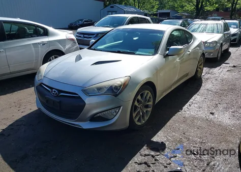 2014 Hyundai Genesis 2.0T from USA, damaged, VIN KMHHT6KD1EU118163